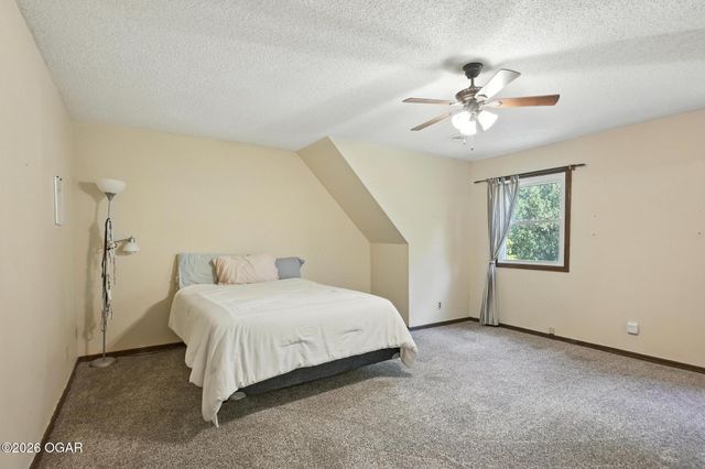 1317 Sheridan Drive, Joplin, MO 64801