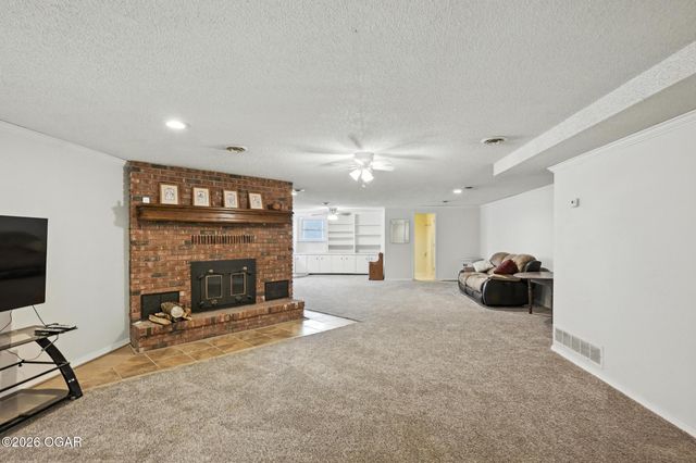 1317 Sheridan Drive, Joplin, MO 64801