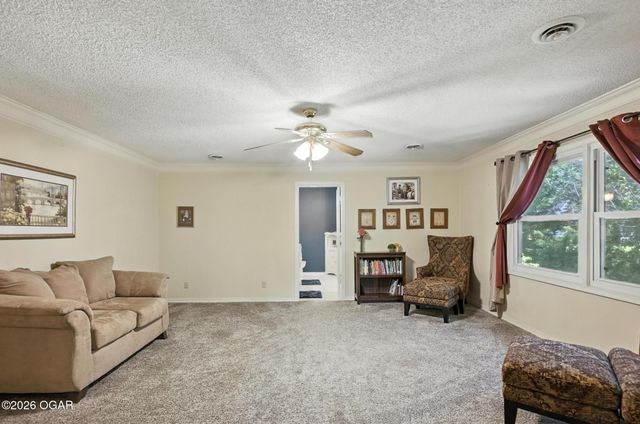 1317 Sheridan Drive, Joplin, MO 64801