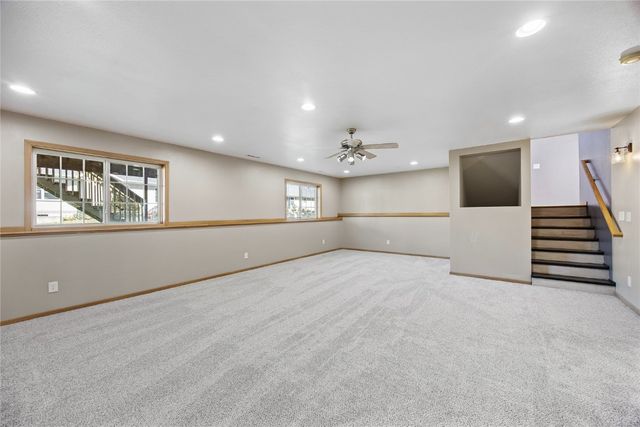 130 Bear Creek Court, Palo, IA 52324