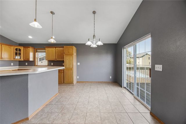 130 Bear Creek Court, Palo, IA 52324