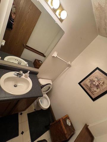 357 Chatterly Lane, Columbus, OH 43207