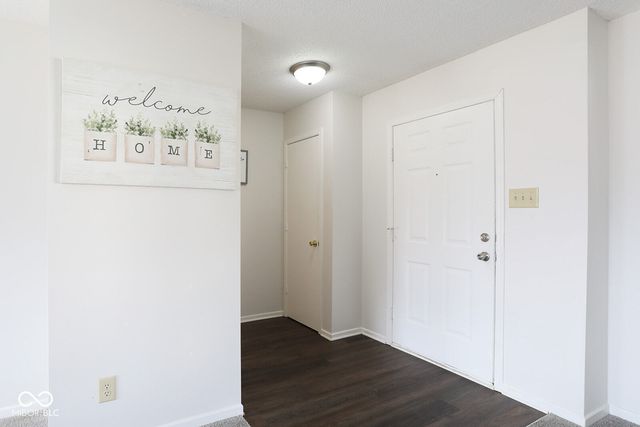 10291 Buckshire Lane, Indianapolis, IN 46234