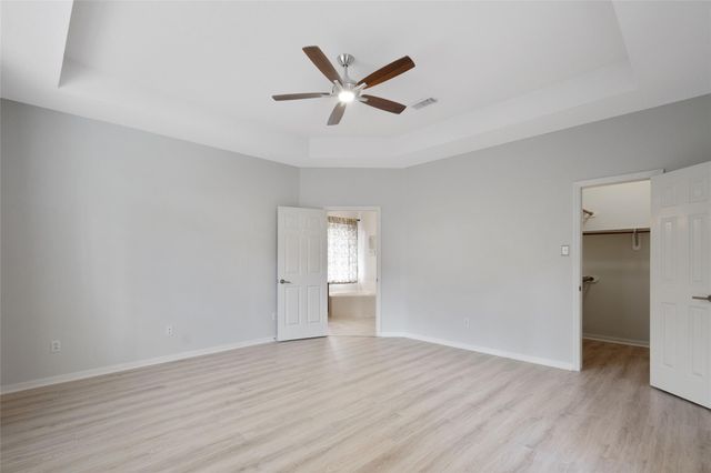 30 Taupewood Place, The Woodlands, TX 77384