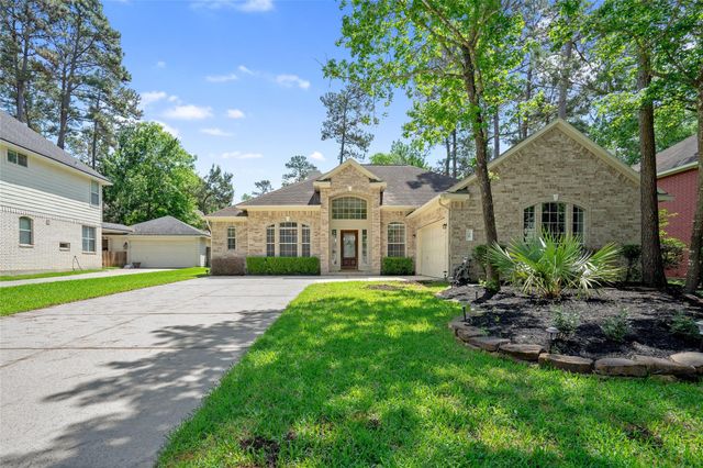 30 Taupewood Place, The Woodlands, TX 77384