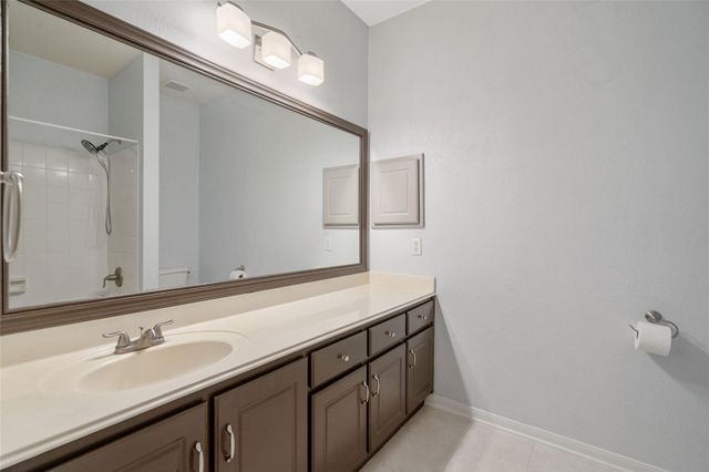 30 Taupewood Place, The Woodlands, TX 77384