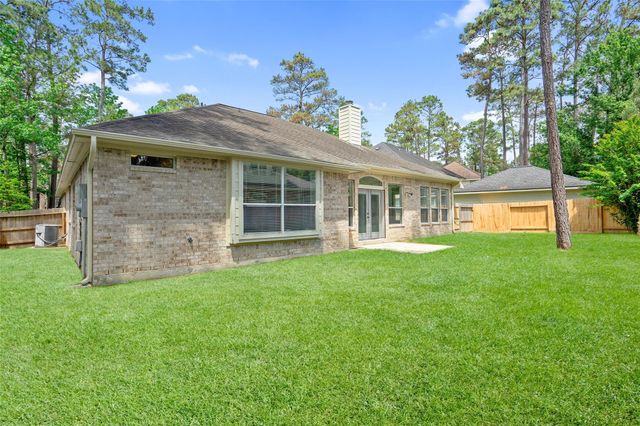 30 Taupewood Place, The Woodlands, TX 77384