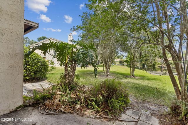 3801 CROWN POINT Road 1184, Jacksonville, FL 32257