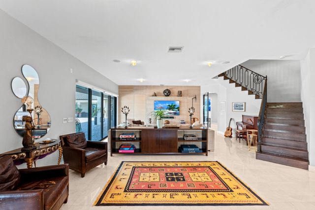 1601 Clydesdale Avenue, Wellington, FL 33414