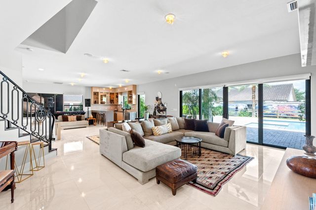 1601 Clydesdale Avenue, Wellington, FL 33414