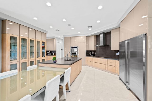 1601 Clydesdale Avenue, Wellington, FL 33414