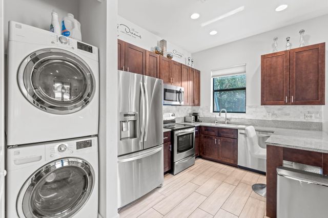 1601 Clydesdale Avenue, Wellington, FL 33414