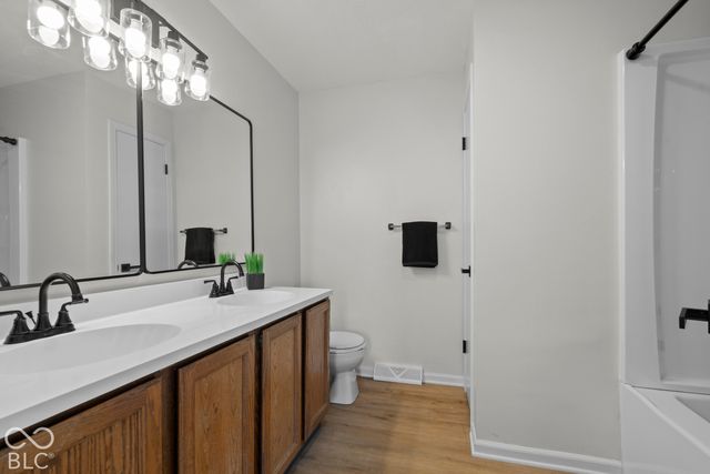 2114 E Bo Mar Boulevard, Greenfield, IN 46140
