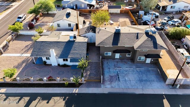 2646 E WILLETTA Street, Phoenix, AZ 85008