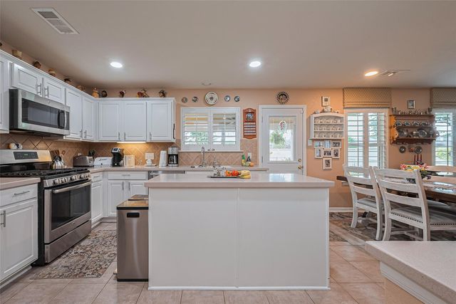 4223 Warwick Drive, Pasadena, TX 77504