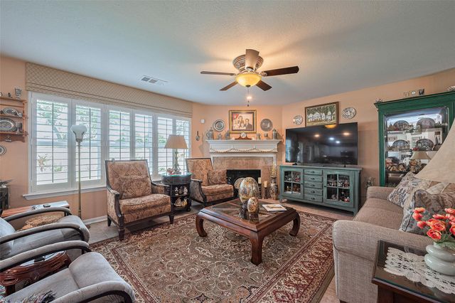 4223 Warwick Drive, Pasadena, TX 77504