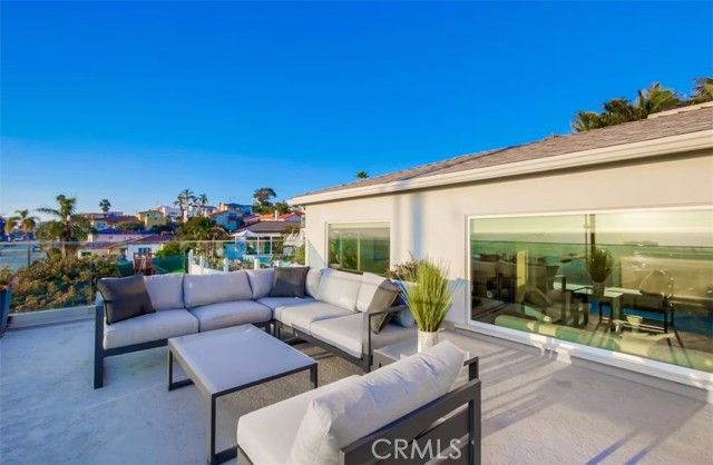 3243 Columbia Street, San Diego, CA 92103