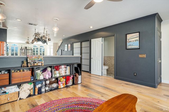 472 Emily Rose Cir, Windsor, CA 95492