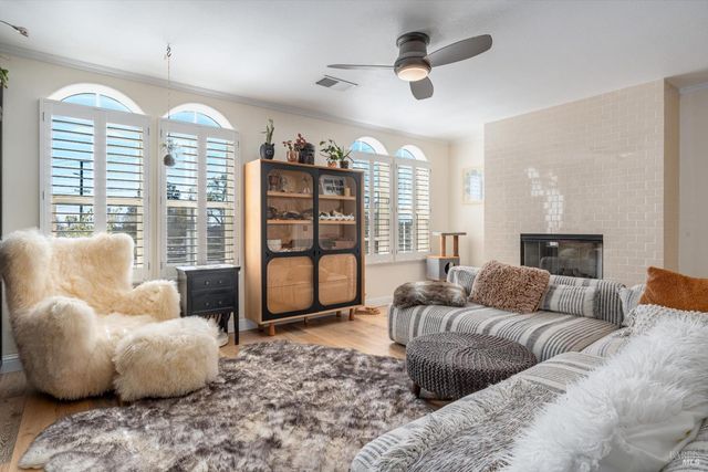 472 Emily Rose Cir, Windsor, CA 95492