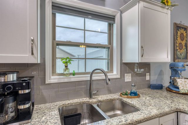 414 Mallard Circle, Chandler, IN 47610