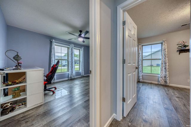 414 Mallard Circle, Chandler, IN 47610