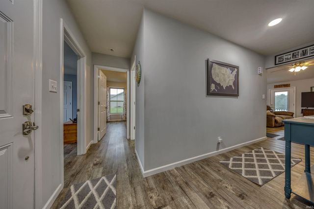 414 Mallard Circle, Chandler, IN 47610