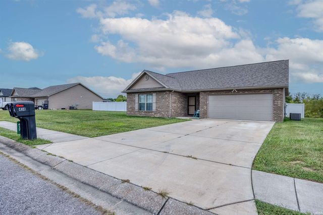 414 Mallard Circle, Chandler, IN 47610