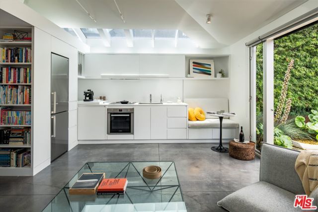 1060 Nowita Place, Venice (los Angeles), CA 90291
