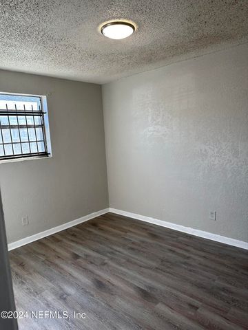 112 W 17TH Street, Jacksonville, FL 32206