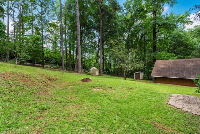 203 N View Pointe, Lagrange, GA 30241