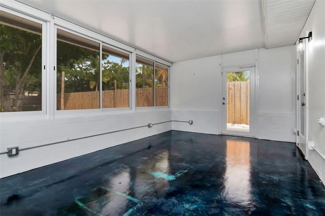 1840 DOUGLAS AVENUE, Dunedin, FL 34698