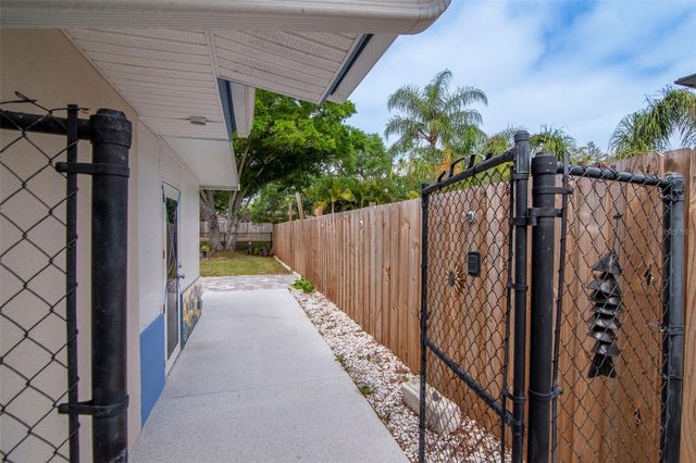 1840 DOUGLAS AVENUE, Dunedin, FL 34698