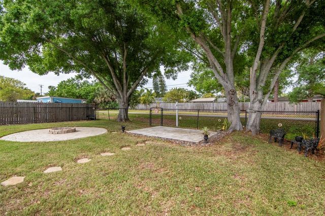 1840 DOUGLAS AVENUE, Dunedin, FL 34698