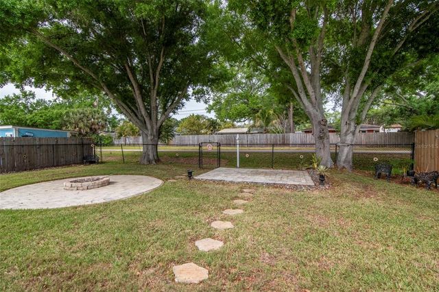 1840 DOUGLAS AVENUE, Dunedin, FL 34698