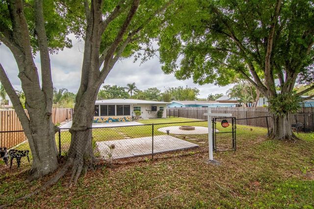 1840 DOUGLAS AVENUE, Dunedin, FL 34698