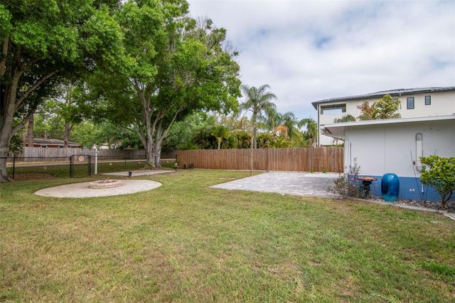 1840 DOUGLAS AVENUE, Dunedin, FL 34698