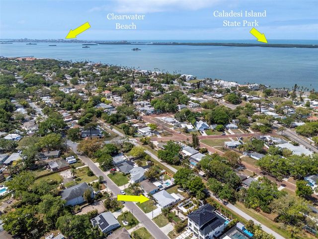 1840 DOUGLAS AVENUE, Dunedin, FL 34698