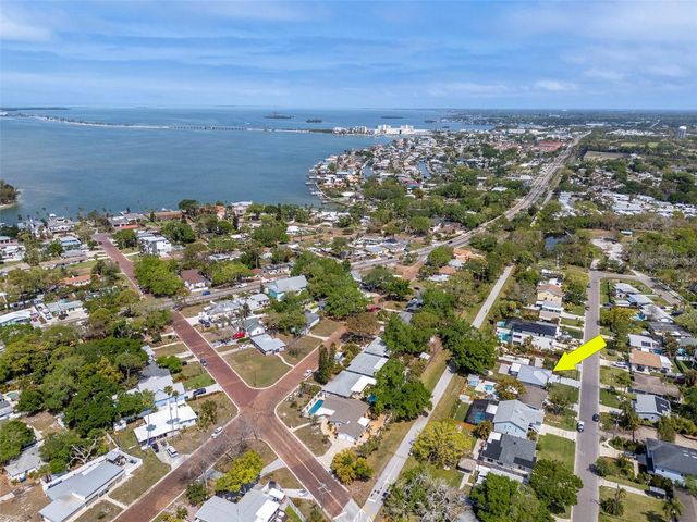 1840 DOUGLAS AVENUE, Dunedin, FL 34698