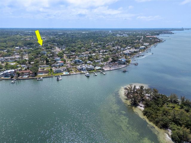 1840 DOUGLAS AVENUE, Dunedin, FL 34698