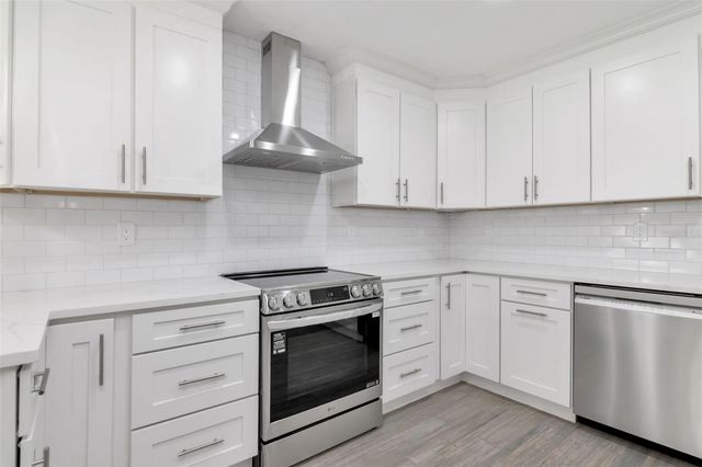 1840 DOUGLAS AVENUE, Dunedin, FL 34698