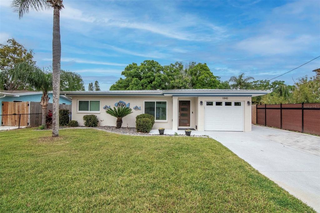 1840 DOUGLAS AVENUE, Dunedin, FL 34698