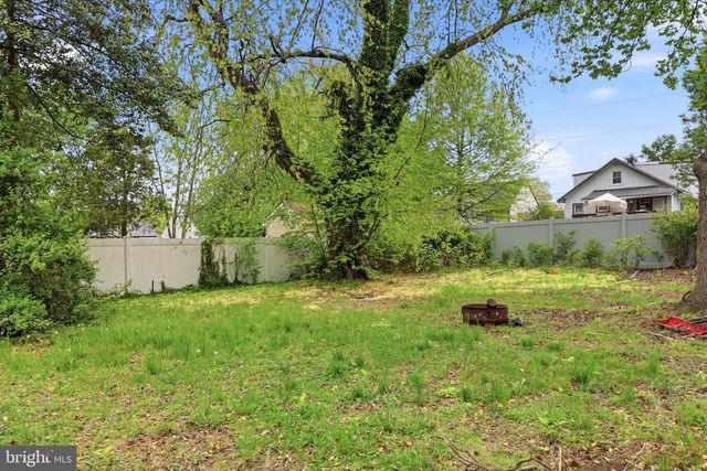 334 N OAKLAND AVE, Runnemede, NJ 08078