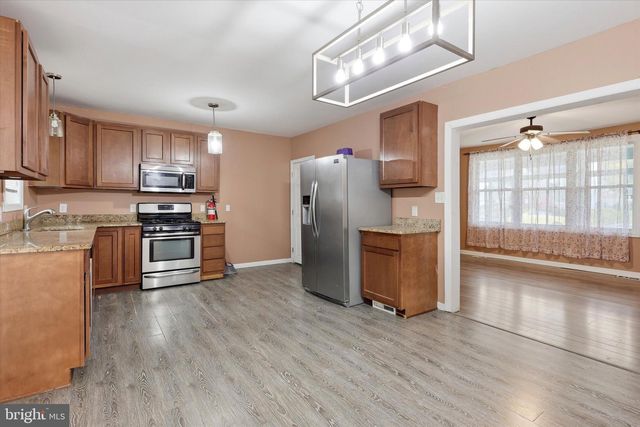 334 N OAKLAND AVE, Runnemede, NJ 08078