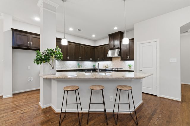 6673 Escena Boulevard, Irving, TX 75039