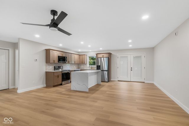 6530 W US Highway 50, North Vernon, IN 47265