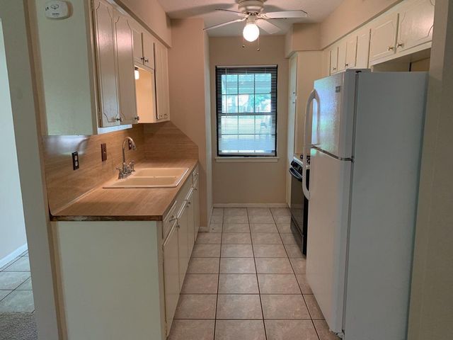 618 Overbluff Street, Channelview, TX 77530