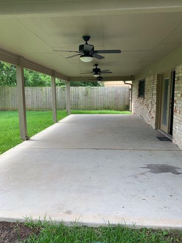 618 Overbluff Street, Channelview, TX 77530