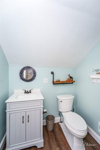 517 S Wythe Street, Pentwater, MI 49449