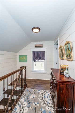 517 S Wythe Street, Pentwater, MI 49449