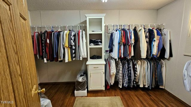 186 Fire Station Drive, Coeburn, VA 24230